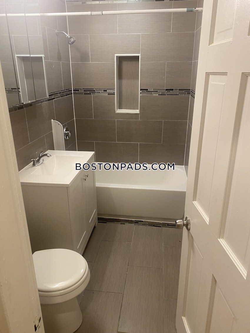 BOSTON - DORCHESTER - UPHAMS CORNER - 4 Beds, 1 Bath - Image 107
