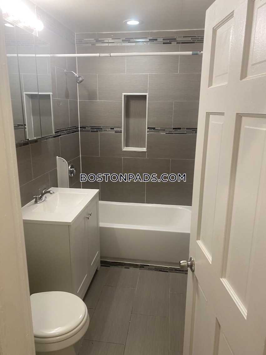 BOSTON - DORCHESTER - UPHAMS CORNER - 4 Beds, 1 Bath - Image 103