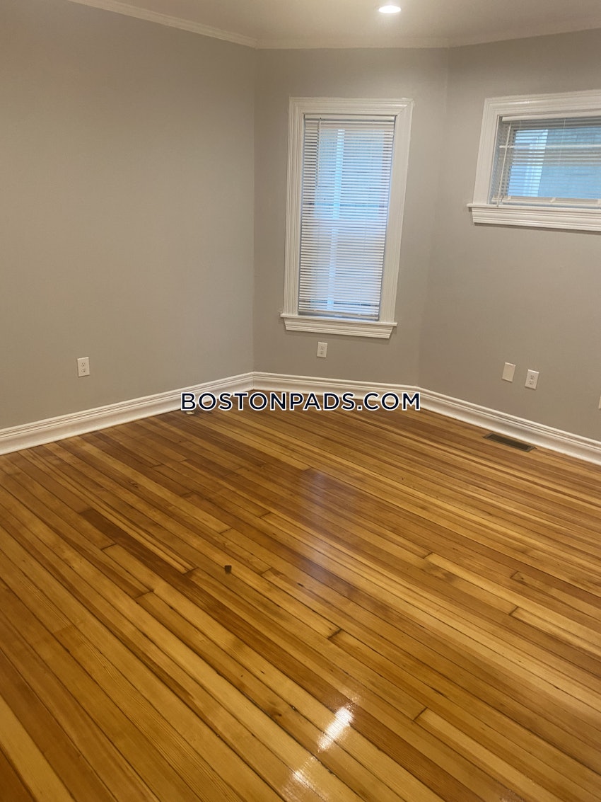 BOSTON - DORCHESTER - UPHAMS CORNER - 4 Beds, 1 Bath - Image 102