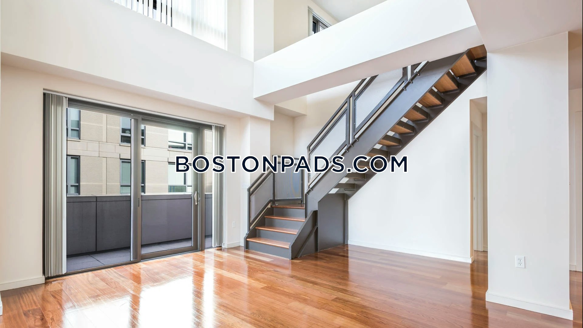 Boston - 2 Beds, 2 Baths