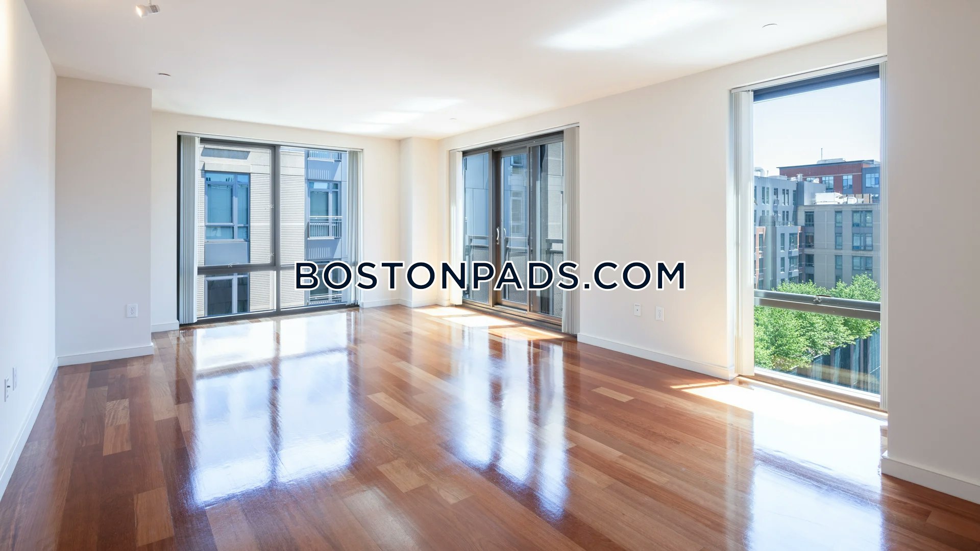 Boston - 2 Beds, 2 Baths