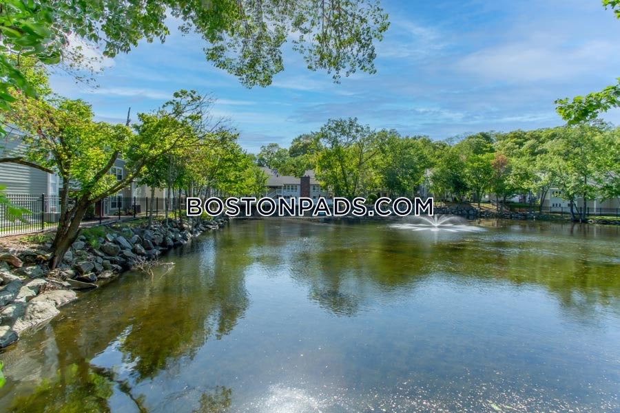 Burlington - 1 Beds, 1 Baths