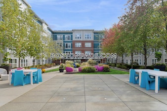 Commandants Way. Chelsea