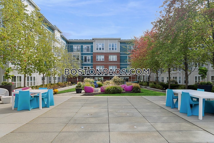 Commandants Way., Chelsea