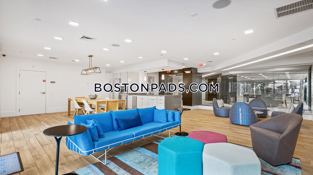 Chelsea - 0 Beds, 1 Baths