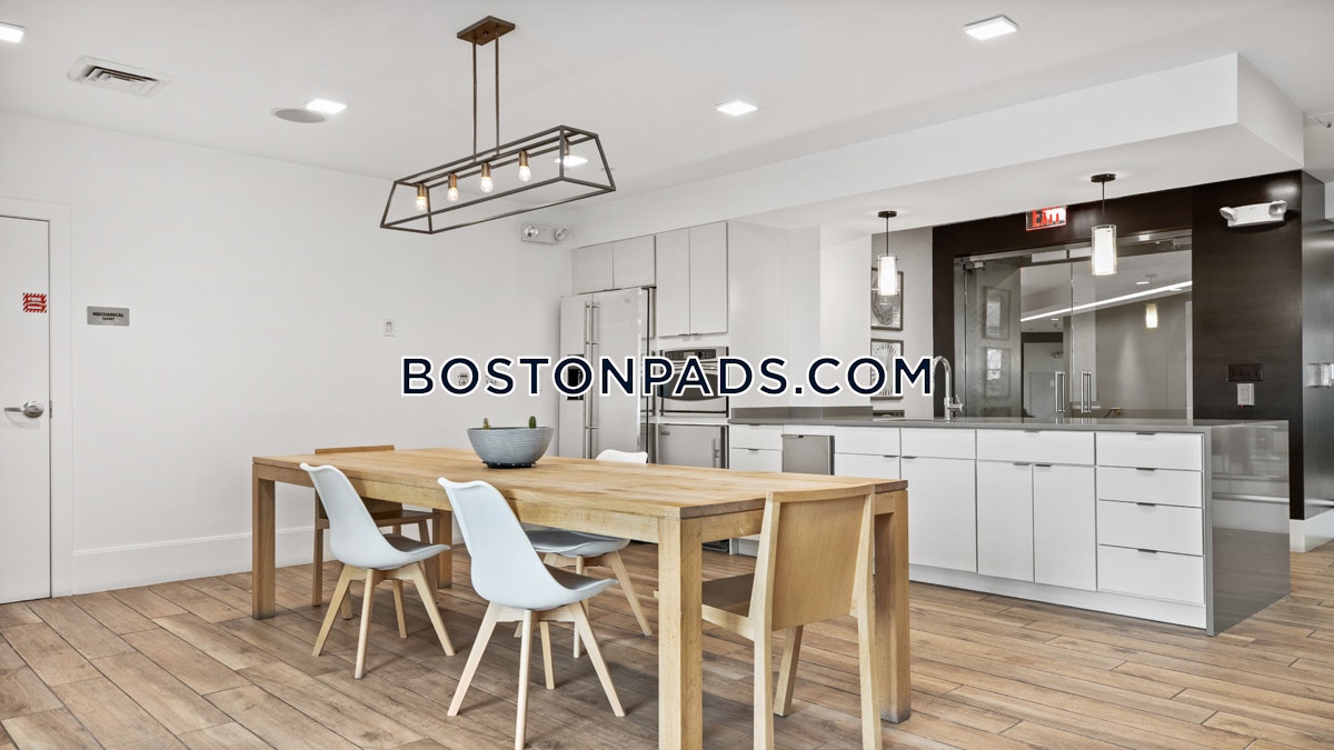 Chelsea - 0 Beds, 1 Baths