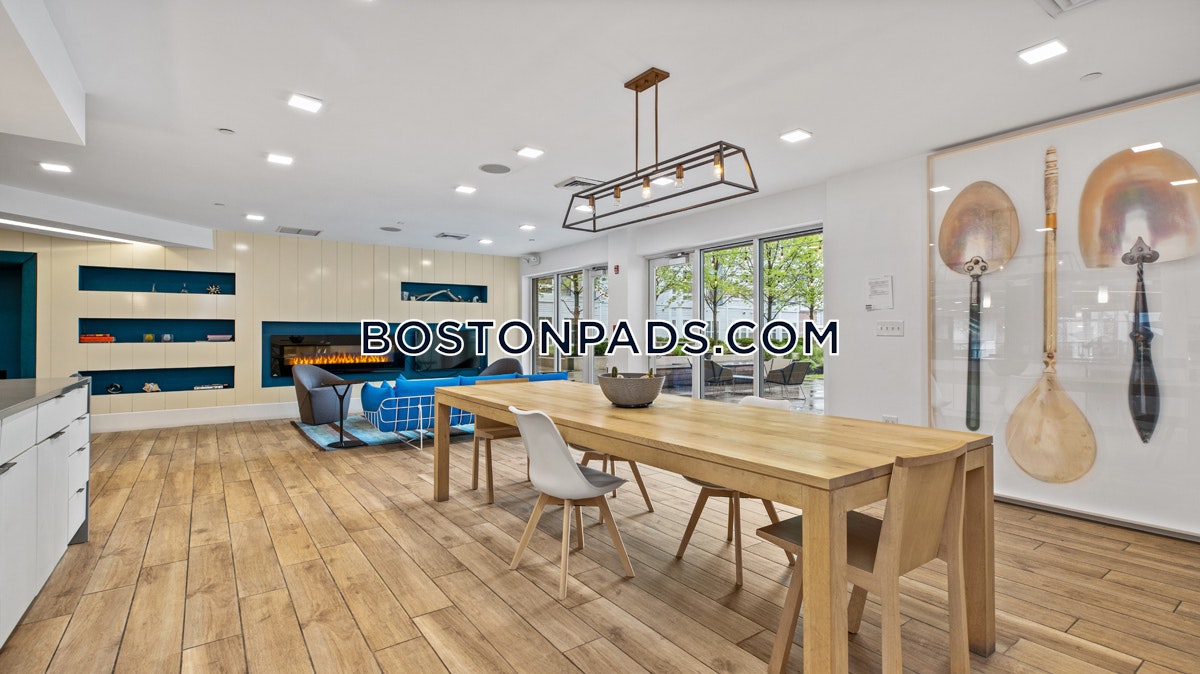 Chelsea - 0 Beds, 1 Baths