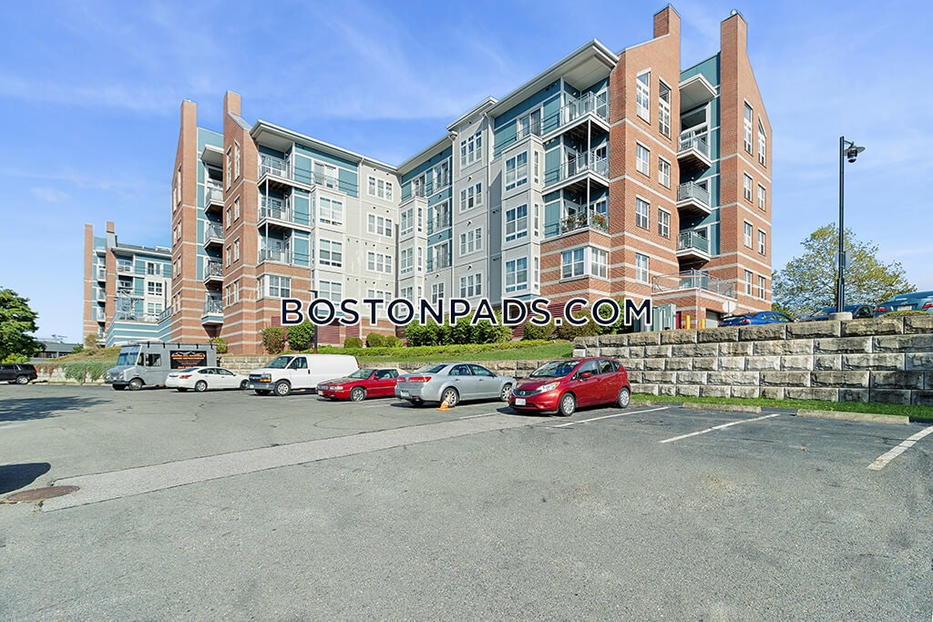 Chelsea - 0 Beds, 1 Baths