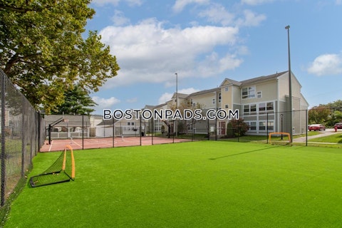 Beacon St. Burlington photo 14