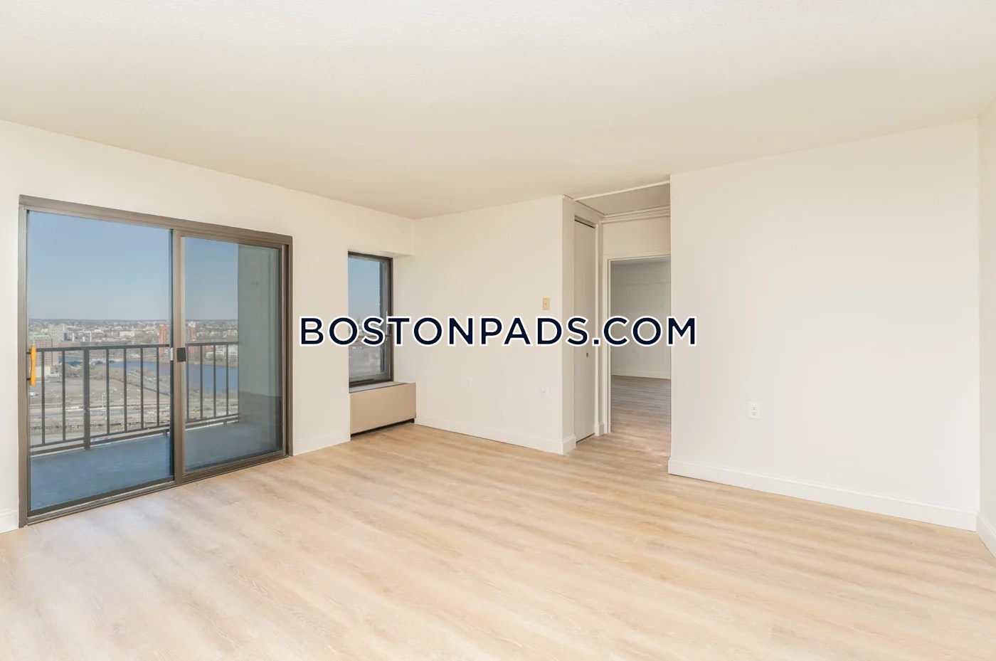 Boston - 1 Beds, 1 Baths
