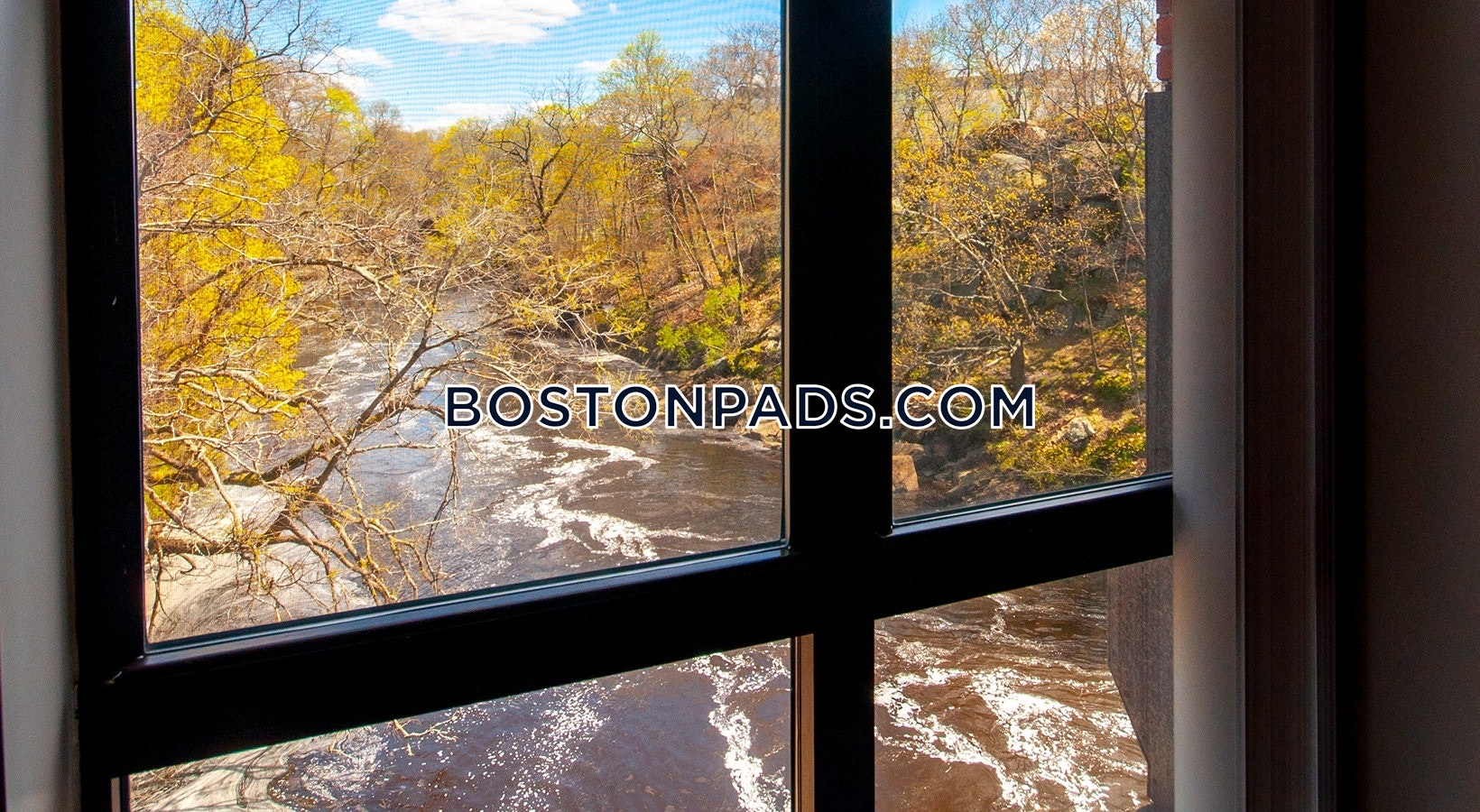 Boston - 0 Beds, 1 Baths