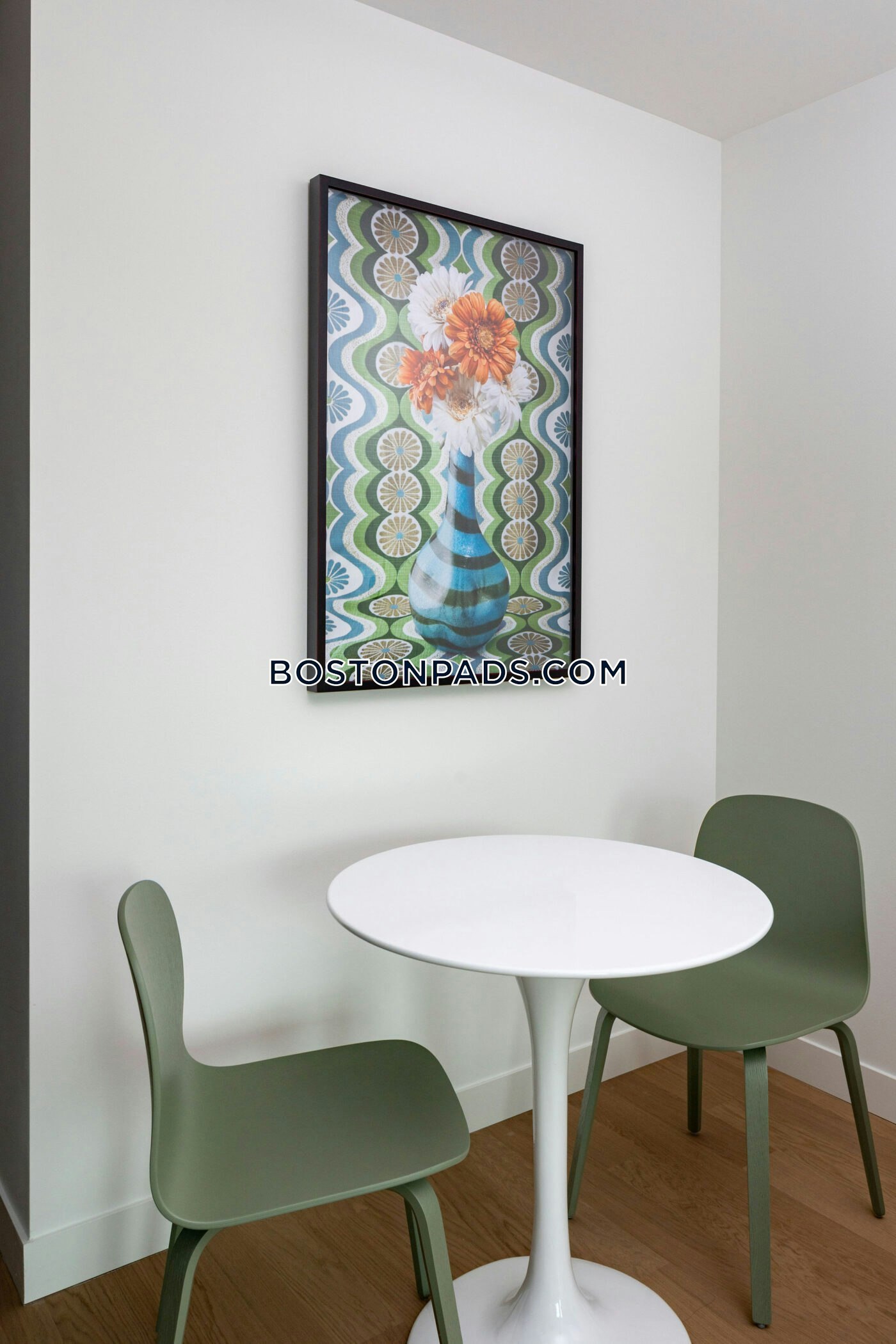 Boston - 1 Beds, 1 Baths