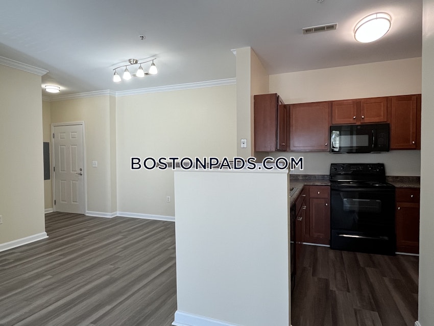ANDOVER - 2 Beds, 2 Baths - Image 14