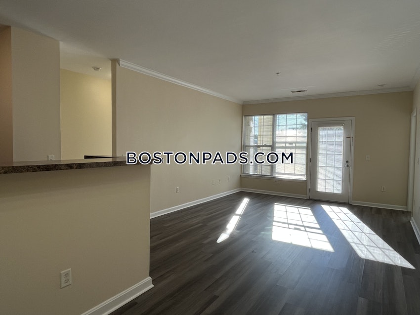 ANDOVER - 2 Beds, 2 Baths - Image 13