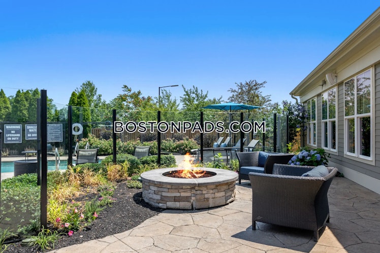 Woodview Way., Watertown