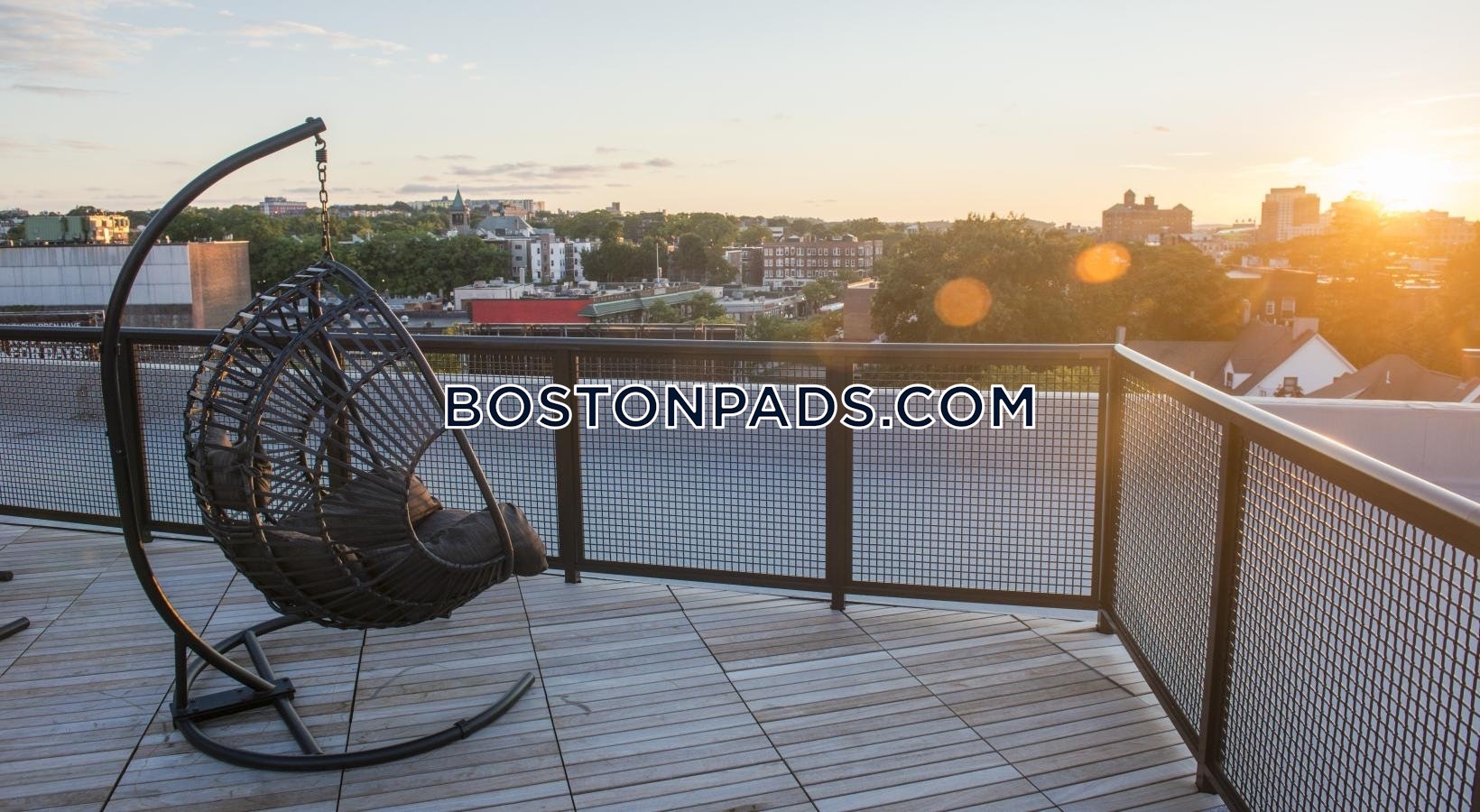 Boston - 2 Beds, 2 Baths