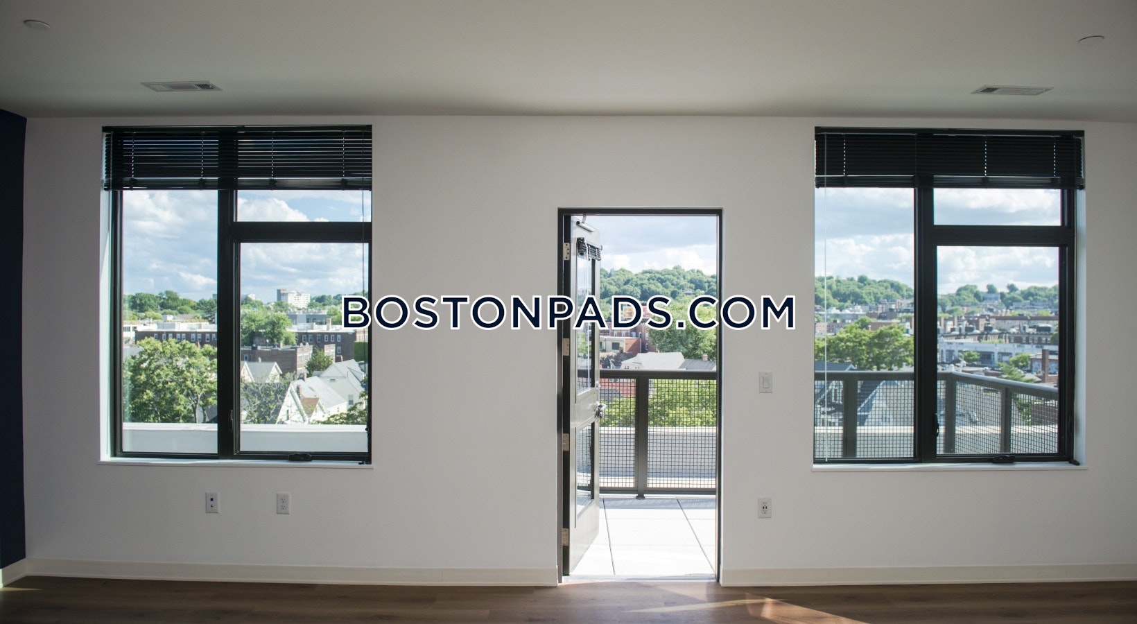 Boston - 2 Beds, 2 Baths