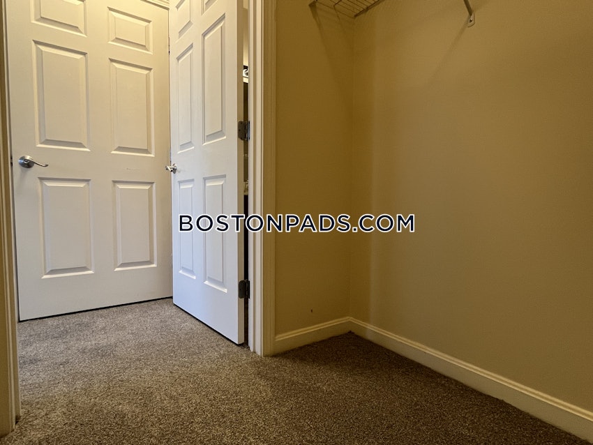 ANDOVER - 2 Beds, 2 Baths - Image 3