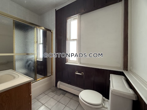 Talbot Ave. Boston photo 34