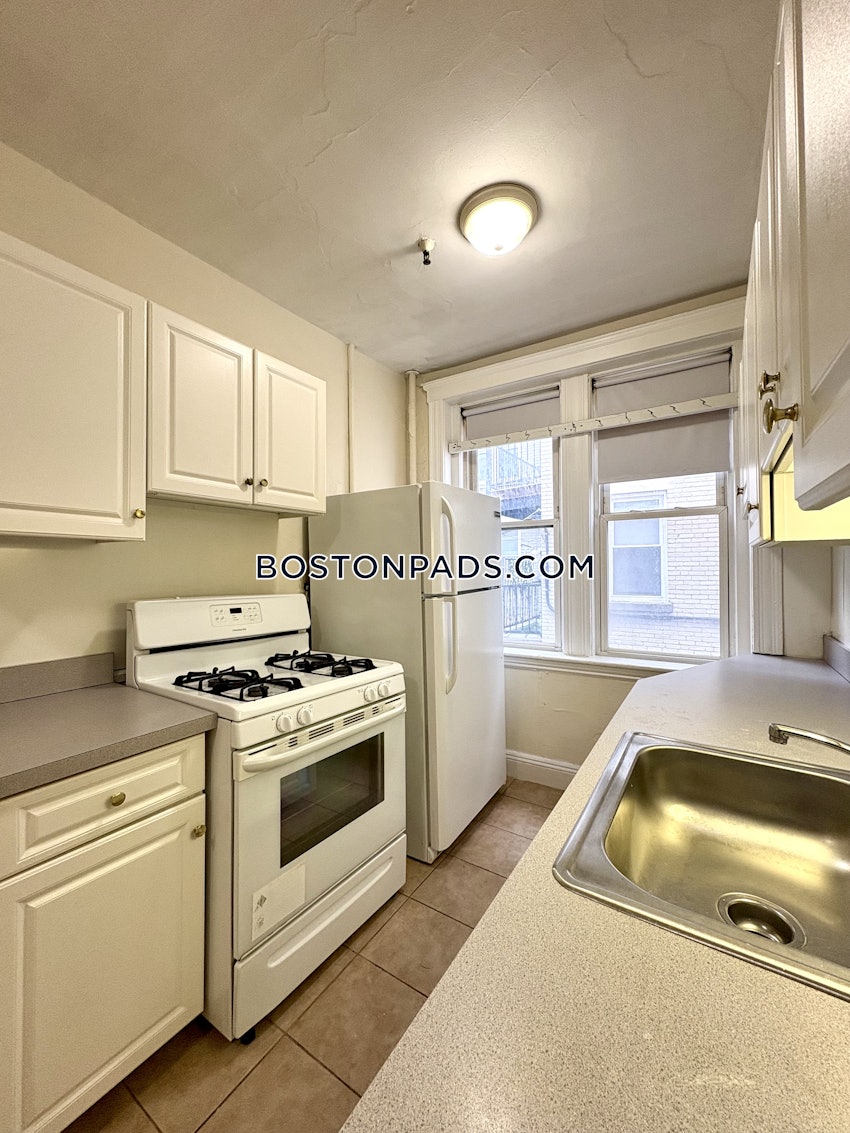 BOSTON - BRIGHTON- WASHINGTON ST./ ALLSTON ST. - 1 Bed, 1 Bath - Image 5