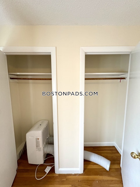 Dustin St. Boston photo 13