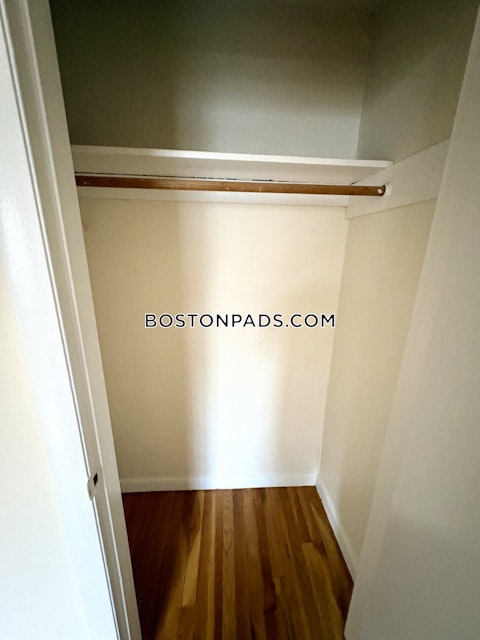 Dustin St. Boston photo 8