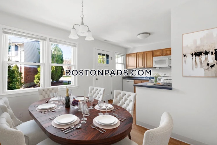 Brandywyne Dr., Boston