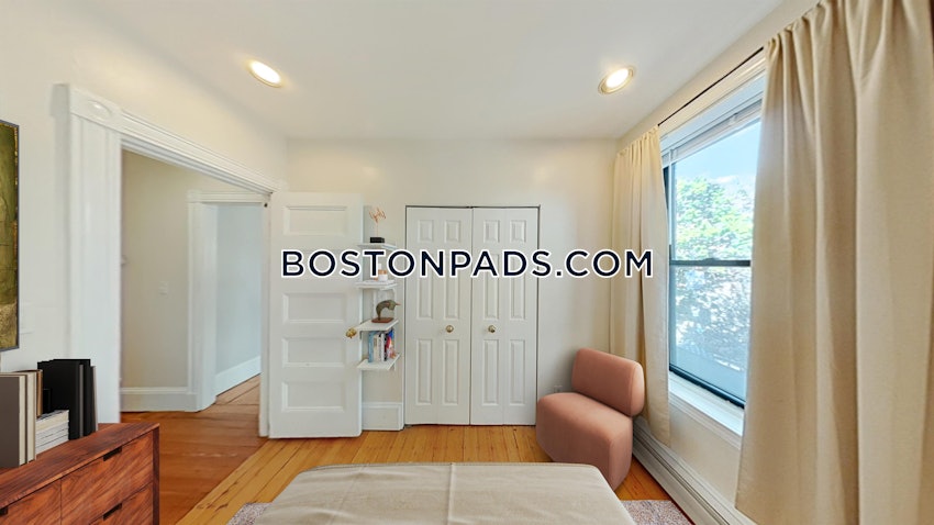 BOSTON - MISSION HILL - 2 Beds, 1 Bath - Image 10