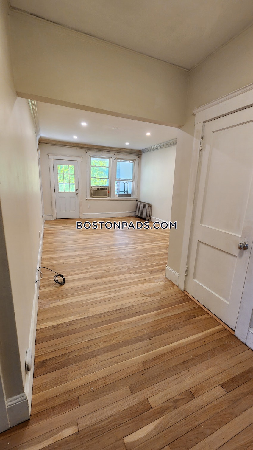 BOSTON - BRIGHTON - CLEVELAND CIRCLE - 2 Beds, 1 Bath - Image 10