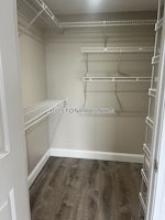 North Main St., Fall River