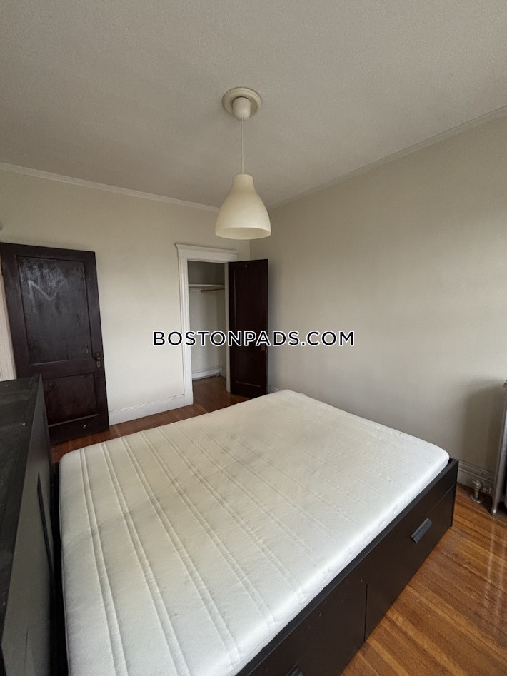 Washington St. Malden