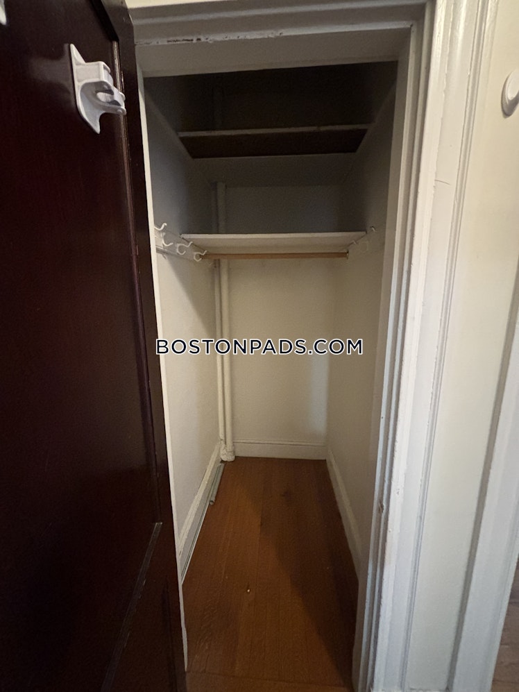 Washington St., Malden