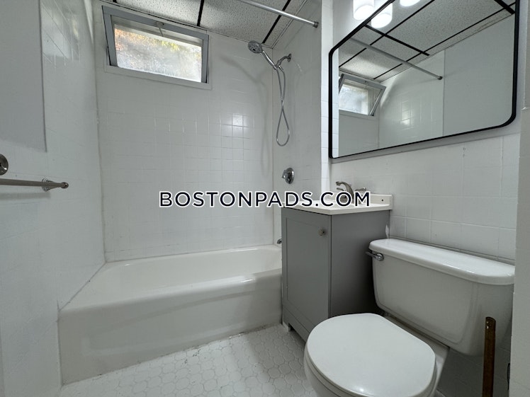 Torpie St., Roxbury Crossing