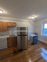 Commonwealth Ave., Boston