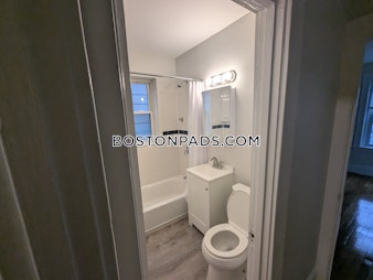 Commonwealth Ave. Boston