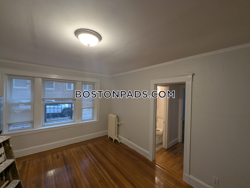 BOSTON - BRIGHTON- WASHINGTON ST./ ALLSTON ST. - 2 Beds, 1 Bath - Image 8