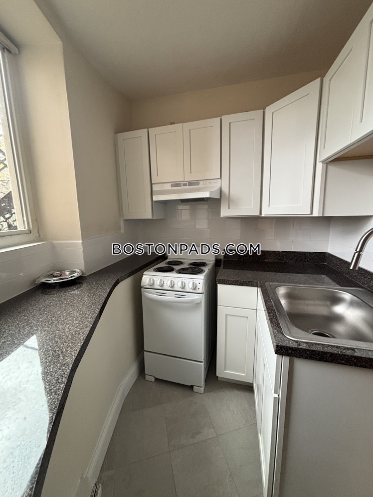 Armington St, Boston