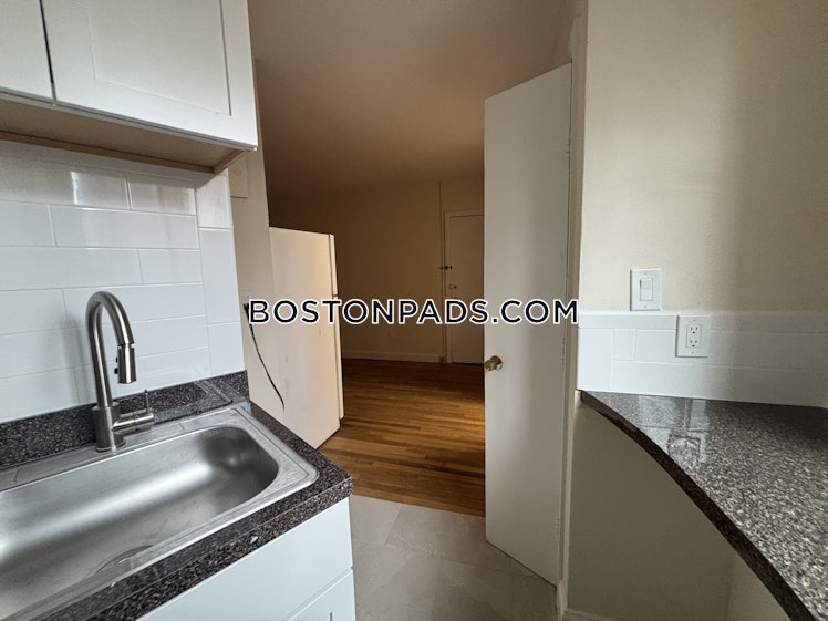 Armington St, Boston