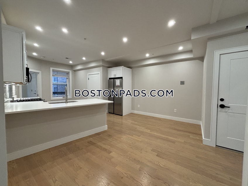 Boston - $5,695+ /month
