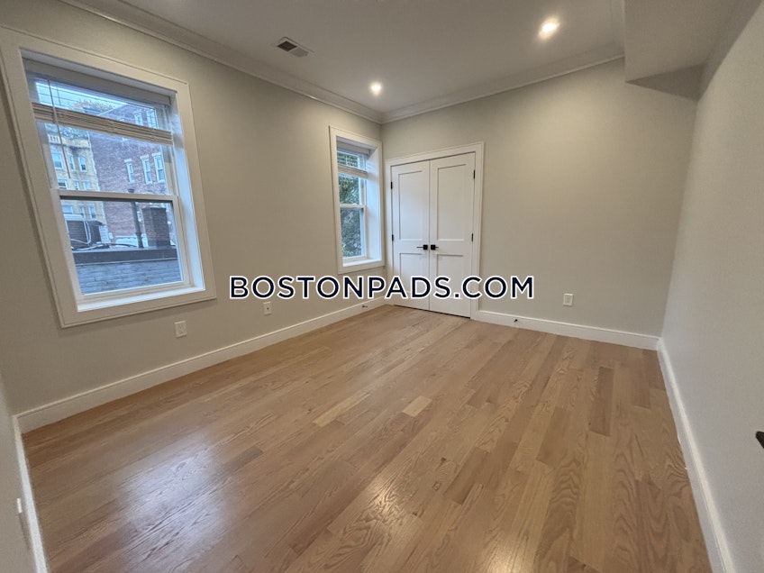 Boston - $5,695+ /month