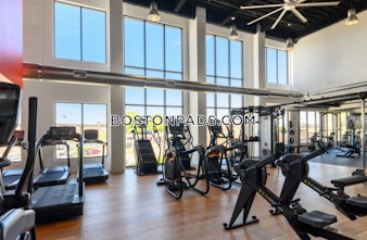 Revere Beach Pkwy Everett