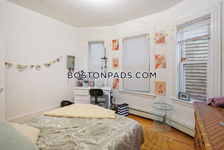 Calumet St., Roxbury Crossing