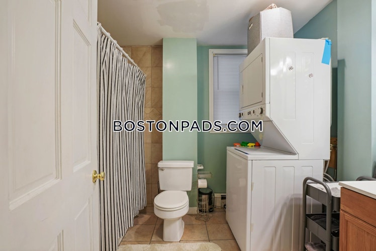 Calumet St., Roxbury Crossing