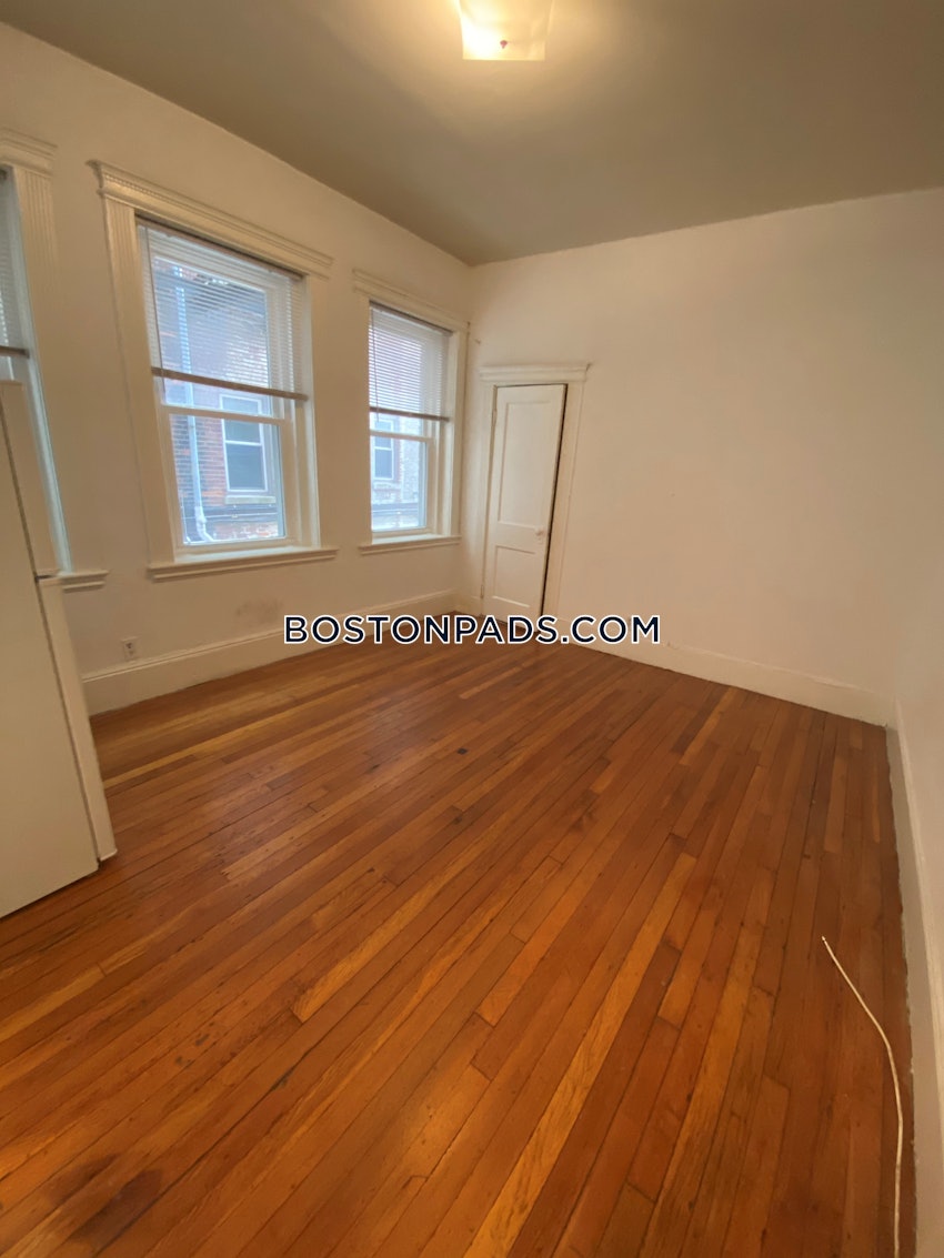 BOSTON - FENWAY/KENMORE - Studio , 1 Bath - Image 10