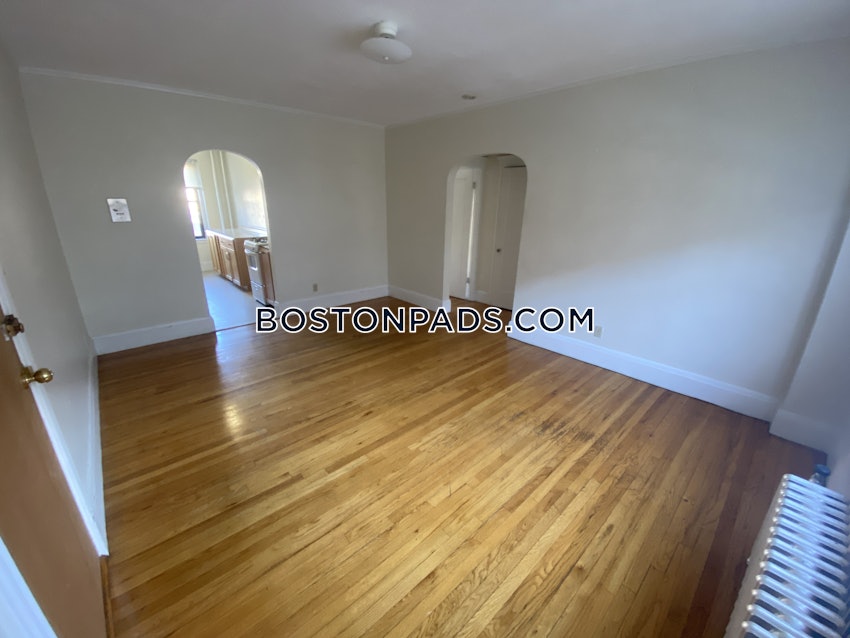 MALDEN - 1 Bed, 1 Bath - Image 12