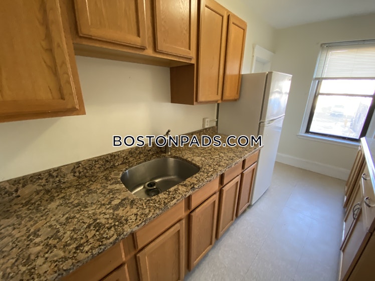 Pleasant St., Malden