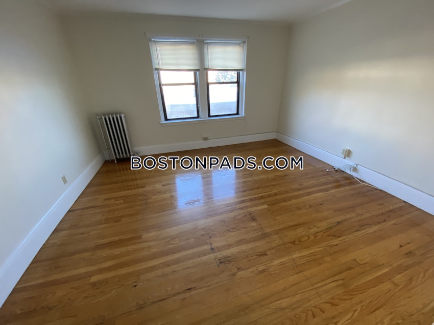 MALDEN - 1 Bed, 1 Bath - Image 13