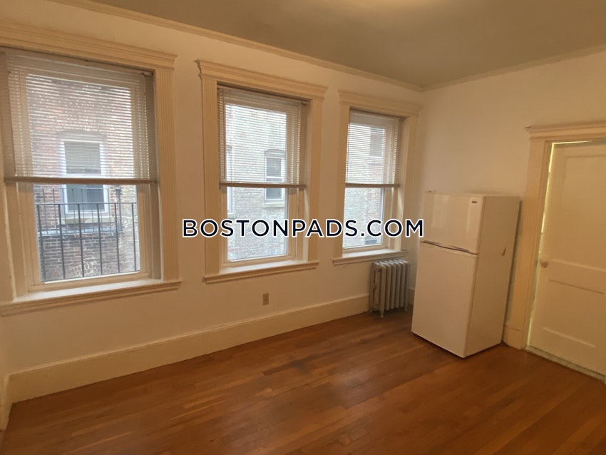 BOSTON - NORTHEASTERN/SYMPHONY - 3 Beds, 1 Bath - Image 15