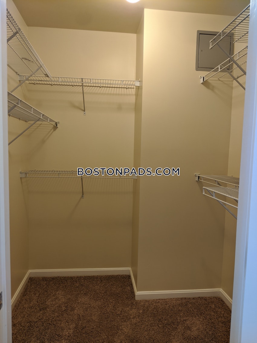 ANDOVER - 2 Beds, 2 Baths - Image 19