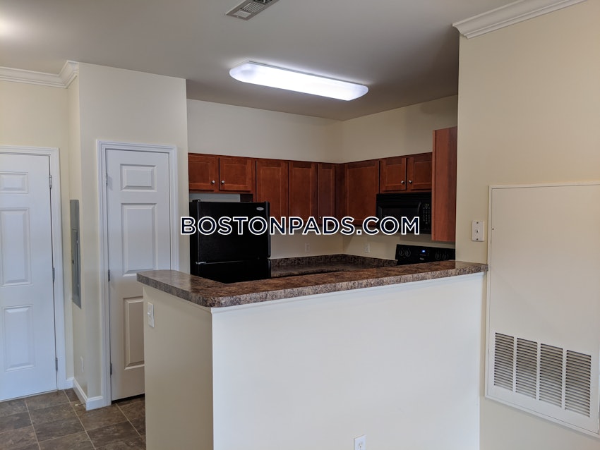 ANDOVER - 2 Beds, 2 Baths - Image 2